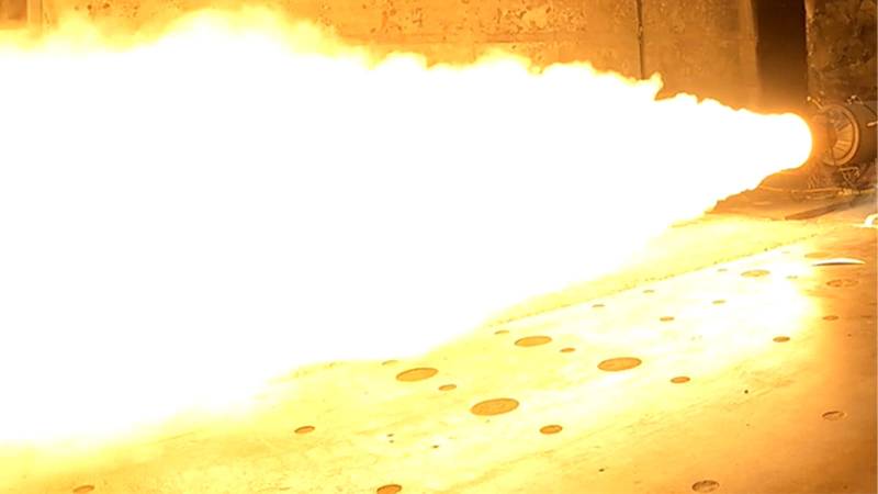 Raytheon, en colaboración con Northrop Grumman, ha obtenido un contrato de la segunda fase del programa «Burn n' Go» de la DARPA. Imagen: RTX