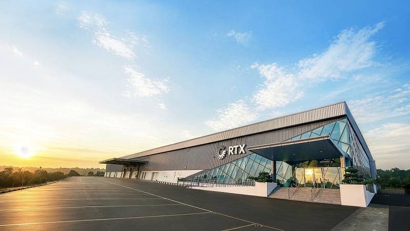 Collins Aerospace, una empresa de RTX, ha ampliado sus instalaciones de mantenimiento, reparación y revisión (MRO) en Malasia, cuadruplicando su superficie en el Subang Aerotech Park y consolidando su posición como centro regional clave para el mantenimiento avanzado de componentes ©RTX