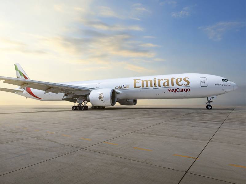 Boeing 777-300ERSF ©Emirates