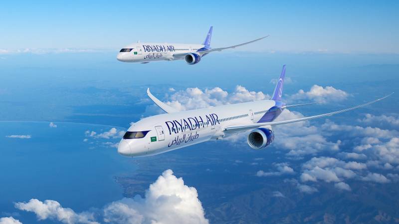 Riyadh Air, la nueva aerolínea de bandera del Reino de Arabia Saudita, y Boeing anunciaron hoy que la aerolínea está ejerciendo opciones para adquirir 28 aviones 787 Dreamliner más como parte de su plan de crecimiento. ©Boeing