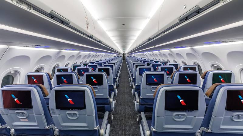 ©American Airlines