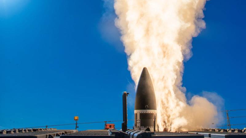 Raytheon ha recibido un contrato de la Agencia de Defensa Antimisiles para la producción y el mantenimiento de los interceptores Standard Missile-3 Bloque IIA (SM-3 IIA). Imagen: RTX
