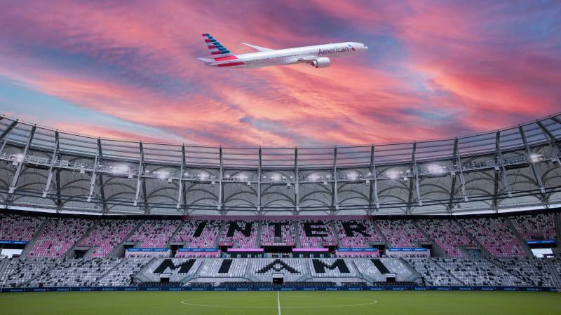 ©American Airlines