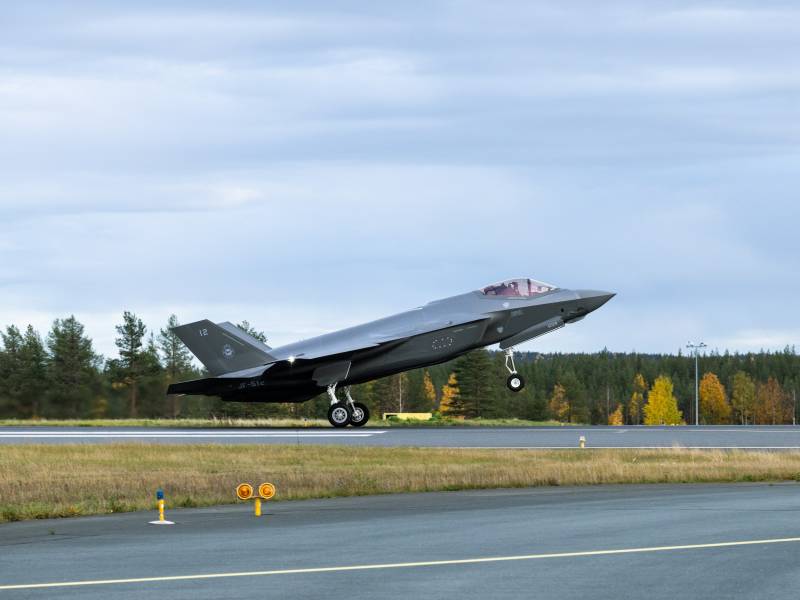 Fuerzas de Armadas de Finlandia (Puolustusvoimat)