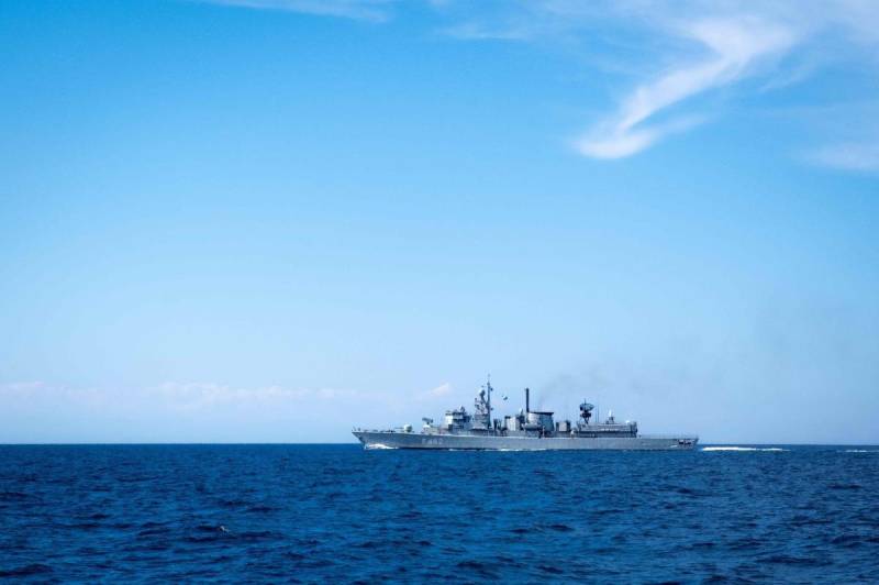 Los buques y las tripulaciones aliadas del SNMG2 llevan a cabo el ejercicio «Dynamic Guard 26-2» en el Mediterráneo, perfeccionando sus habilidades en guerra electrónica, defensa contra misiles antibuque y operaciones contra drones. Imagen: OTAN