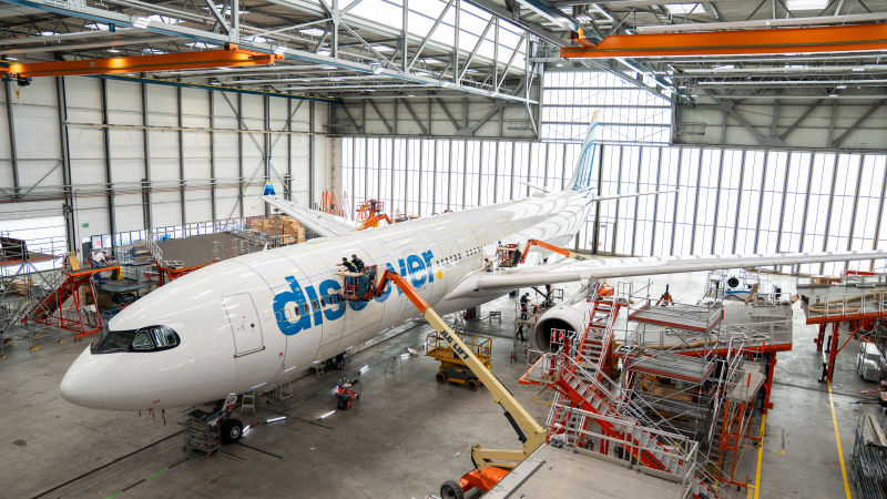 ©Discover Airlines