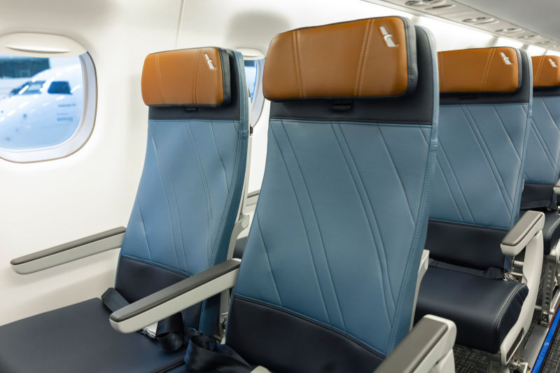 E175 con asientos RECARO ©Embraer