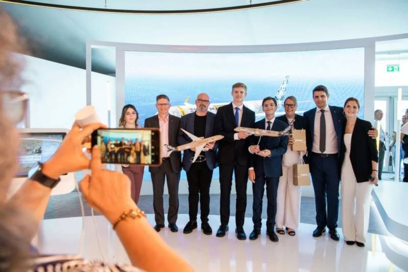 Ganadores en el Salón Aeronáutico de París en junio de 2023: ceremonia de presentación de la librea del A350F ©Airbus